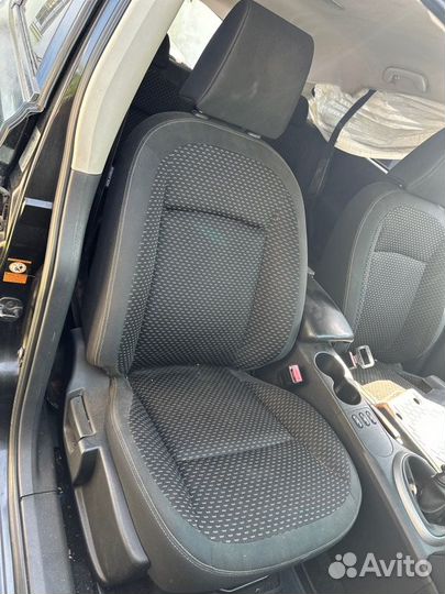 Сиденье Nissan Qashqai MR20DE 2007