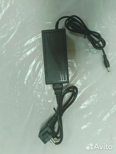 Блок питания 12V 3A. Новый