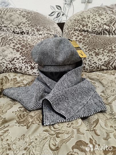 Берет с шарфом (комплект)