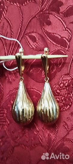 Золотые серьги
