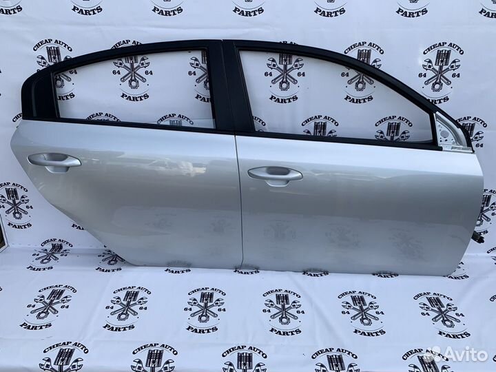 Двери правые Kia Rio 4 Оригинал 2017-2022