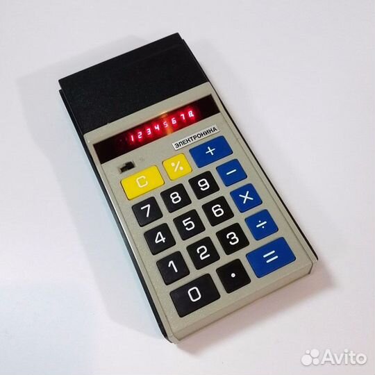 Микрокалькулятор 