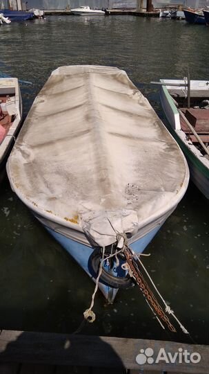 Лодка с мотором дизель