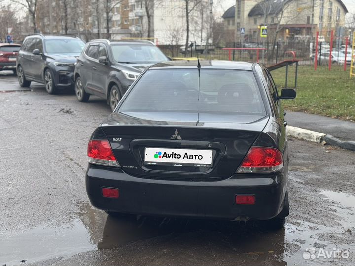 Mitsubishi Lancer 1.6 МТ, 2006, 355 000 км