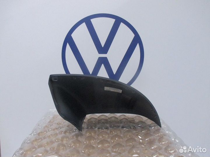 Верхняя крышка корпуса зеркала.7E1857527L GRU VW