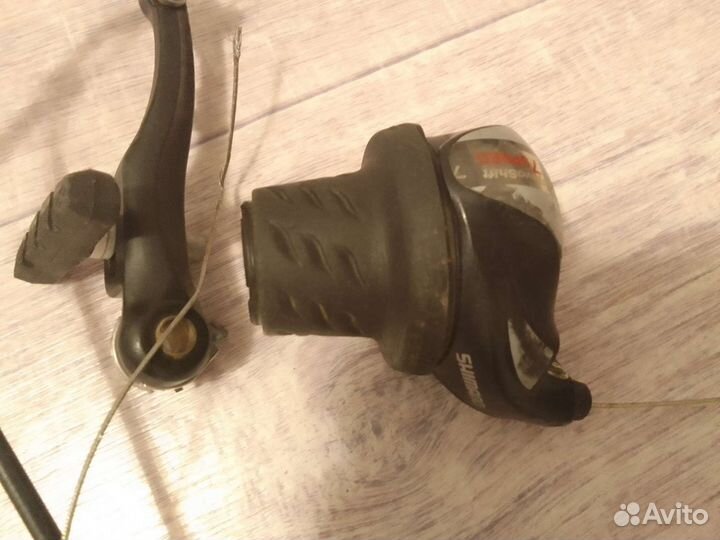 Манетка, тормоза ободные, втулки, спицы