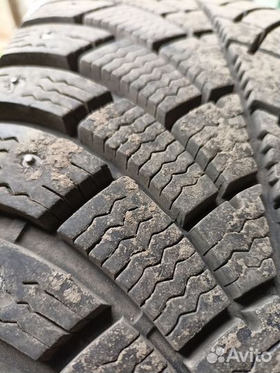 Bfgoodrich G-Force Stud 215/55 R17