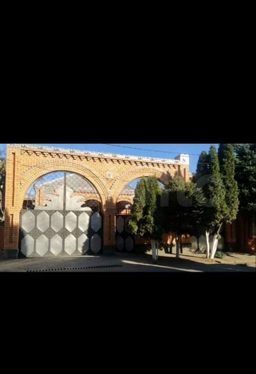 Дом 200 м² на участке 7 сот.