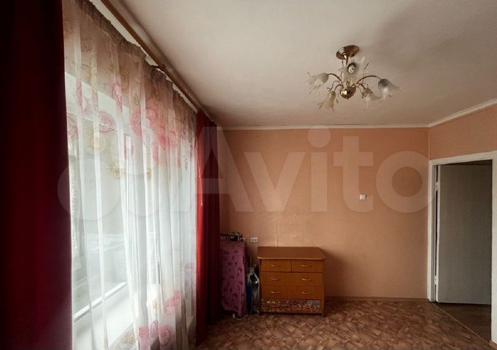 2-к. квартира, 46 м², 4/9 эт.