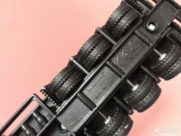 Масштабная модель scania бензовоз 1:43 Роснефть