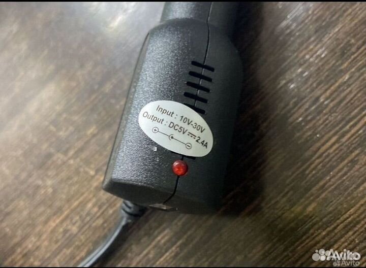 Адаптер питания в прикуриватель авто с USB