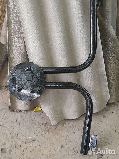 Кронштейн под запаску Газель,Соболь