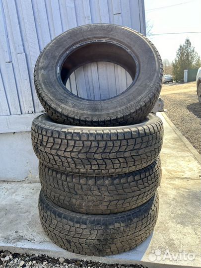 Dunlop Grandtrek SJ6 215/70 R16