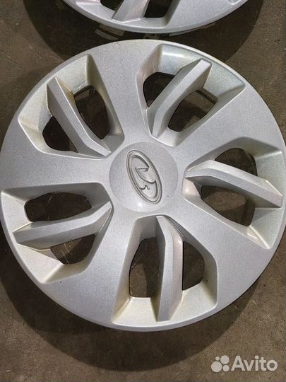 Колпаки на колеса r 15 LADA X RAY 403151083R