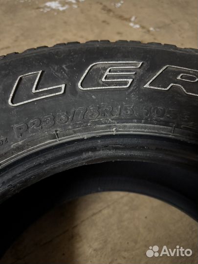 Bridgestone Dueler A/T 235/75 R15