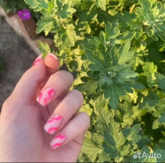 Наращивание ногтей