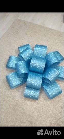 Большой бант на машину