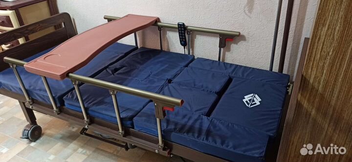 Кровать медицинская электрическая YG-3