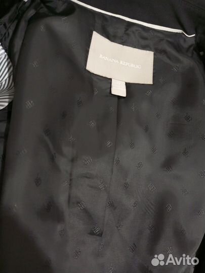 Новый чёрный пиджак Banana republic