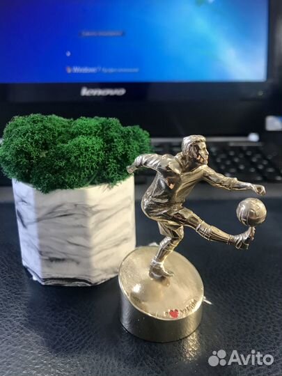 Сувенир Футболист 2