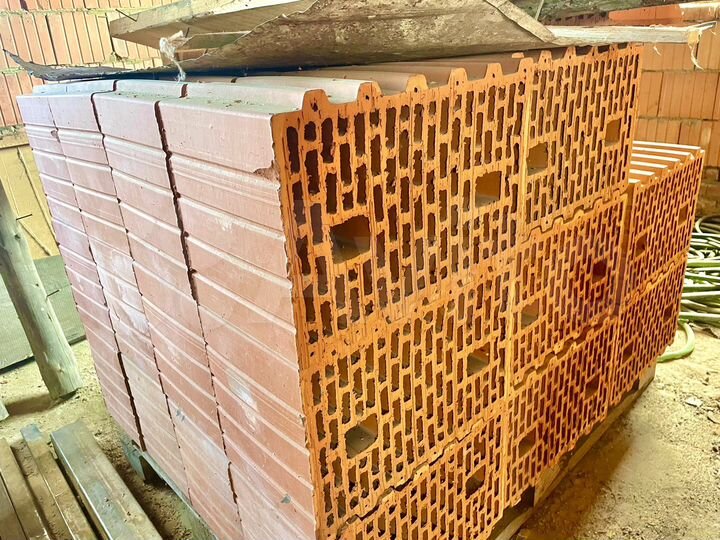 Дом 250 м² на участке 6,6 сот.