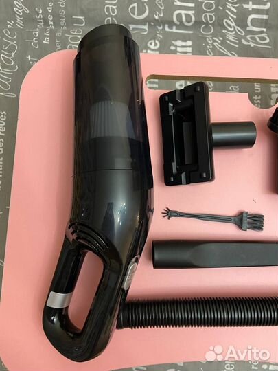 Новый беспроводной пылесос для автомобиля или дома