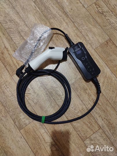 Зарядное устройство для электромобиля type 1