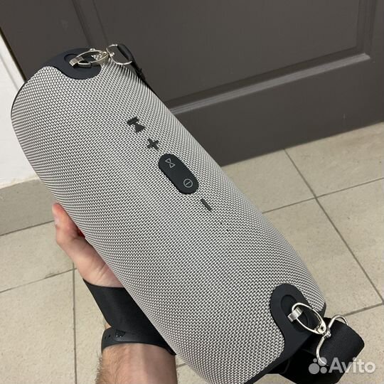 Портативная колонка большая новая прм2