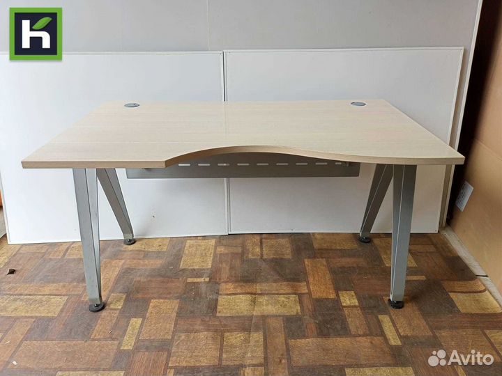 Офисный угловой стол бу