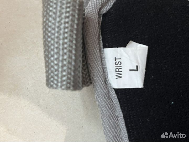 Защита reaction (налокотники, защита запястья)