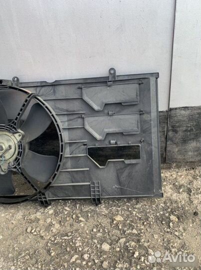 Вентилятор охлаждения Mitsubishi Lancer 9