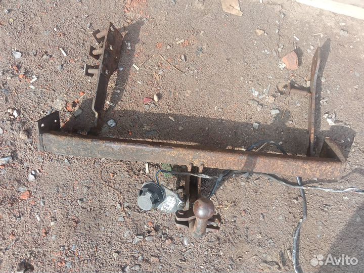 Фаркоп Форд фиеста курьер