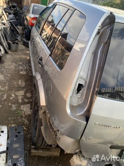 Двери Форд Фьюжен разборка