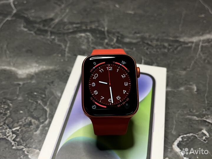Часы Apple Watch 6 44 mm 85 акб
