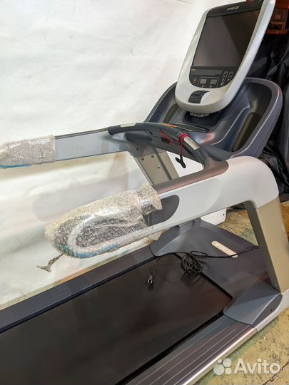 Беговая дорожка Precor 885, профессиональная