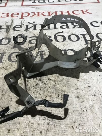 Кронштейн топливного фильтра Citroen C-Crosser I