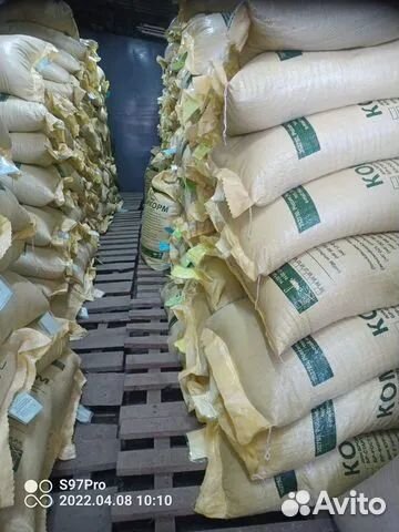 Корм для сельхоз. птиц и дом. животных. Бентонит