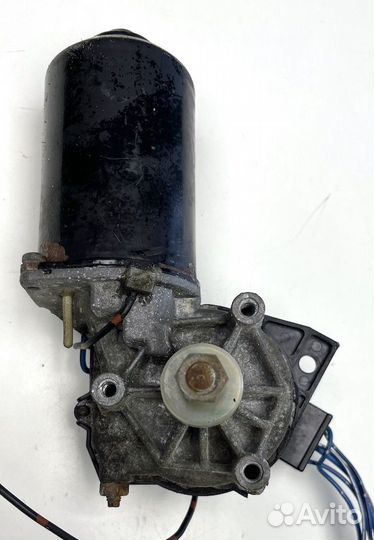 Моторчик дворника передний Тойота Превия 1993г