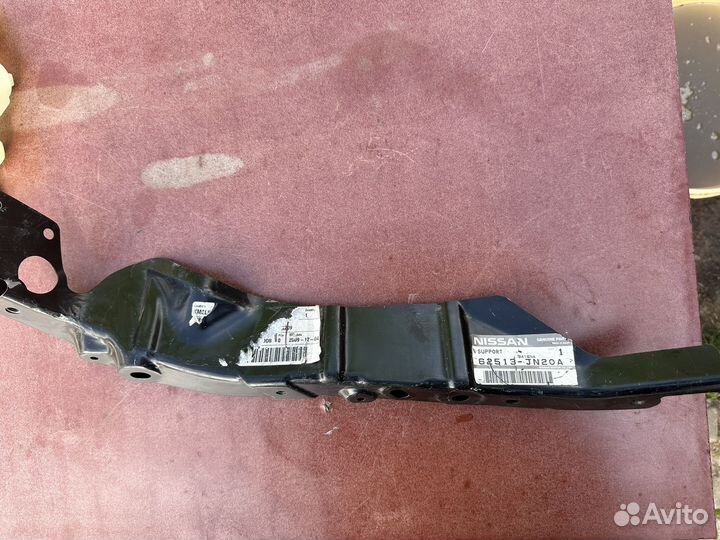 Кронштейн фары Ниссан Тиана J32