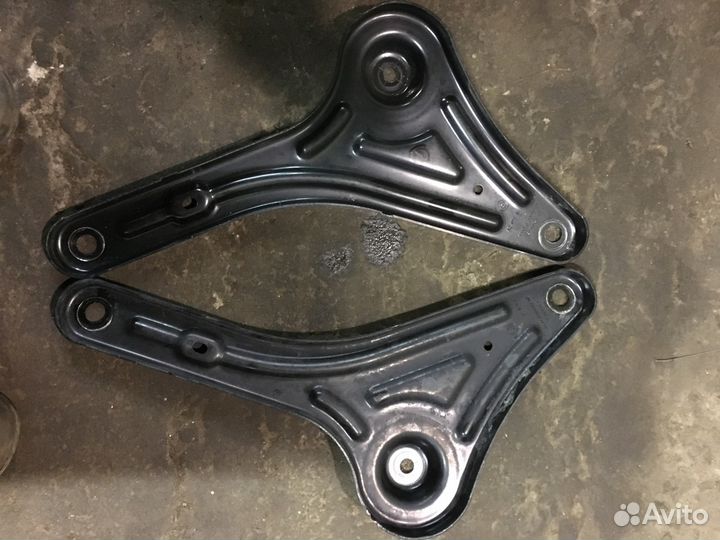 Реактивная тяга BMW X3 F25 X4 F26