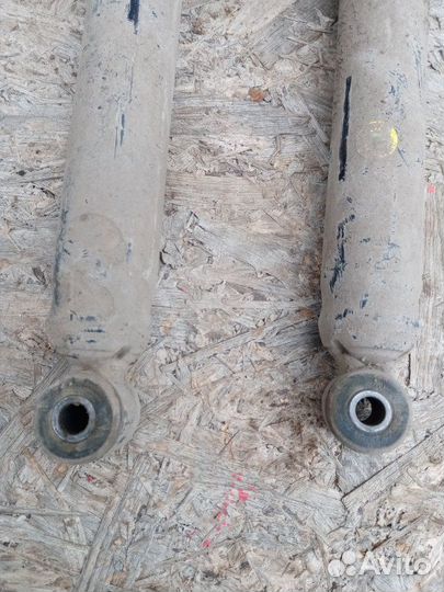 Амортизатор задний Ford Focus 3 pnda 2012