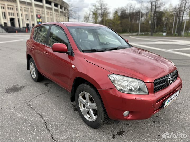 Toyota RAV4 2.0 AT, 2006, 198 000 км