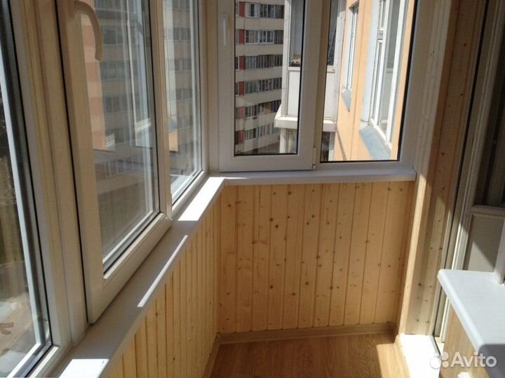 Остекление и отделка балконов