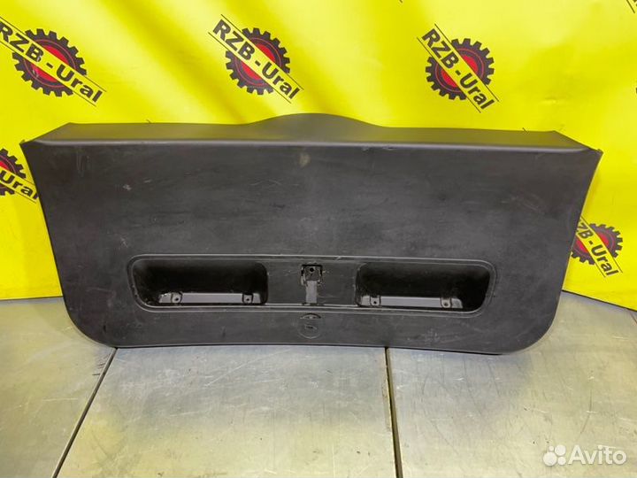 Обшивка крышки багажника Kia Ceed ED 1.6 2010