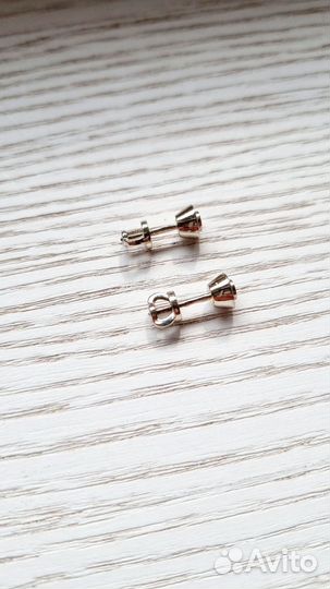 Золотые серьги 585 с бриллиантами