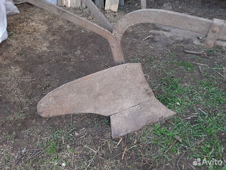 Конный плуг