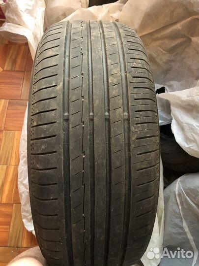 Yokohama BluEarth AE50 SUV 205/55 R16 19B