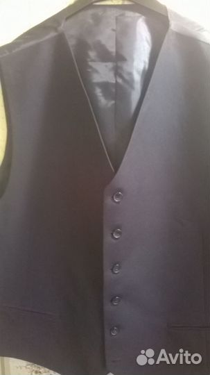 Жилет костюмный мужской новый