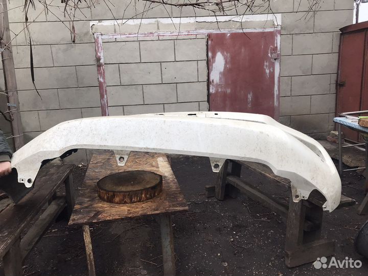 Бампер передний