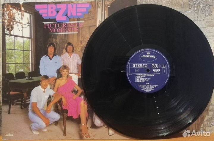 Пластинки Alabama, BZN, The Cats, The Manhattan